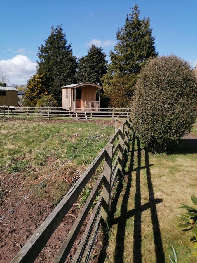 Lucker Mill Shepherds Huts Kültér fotó