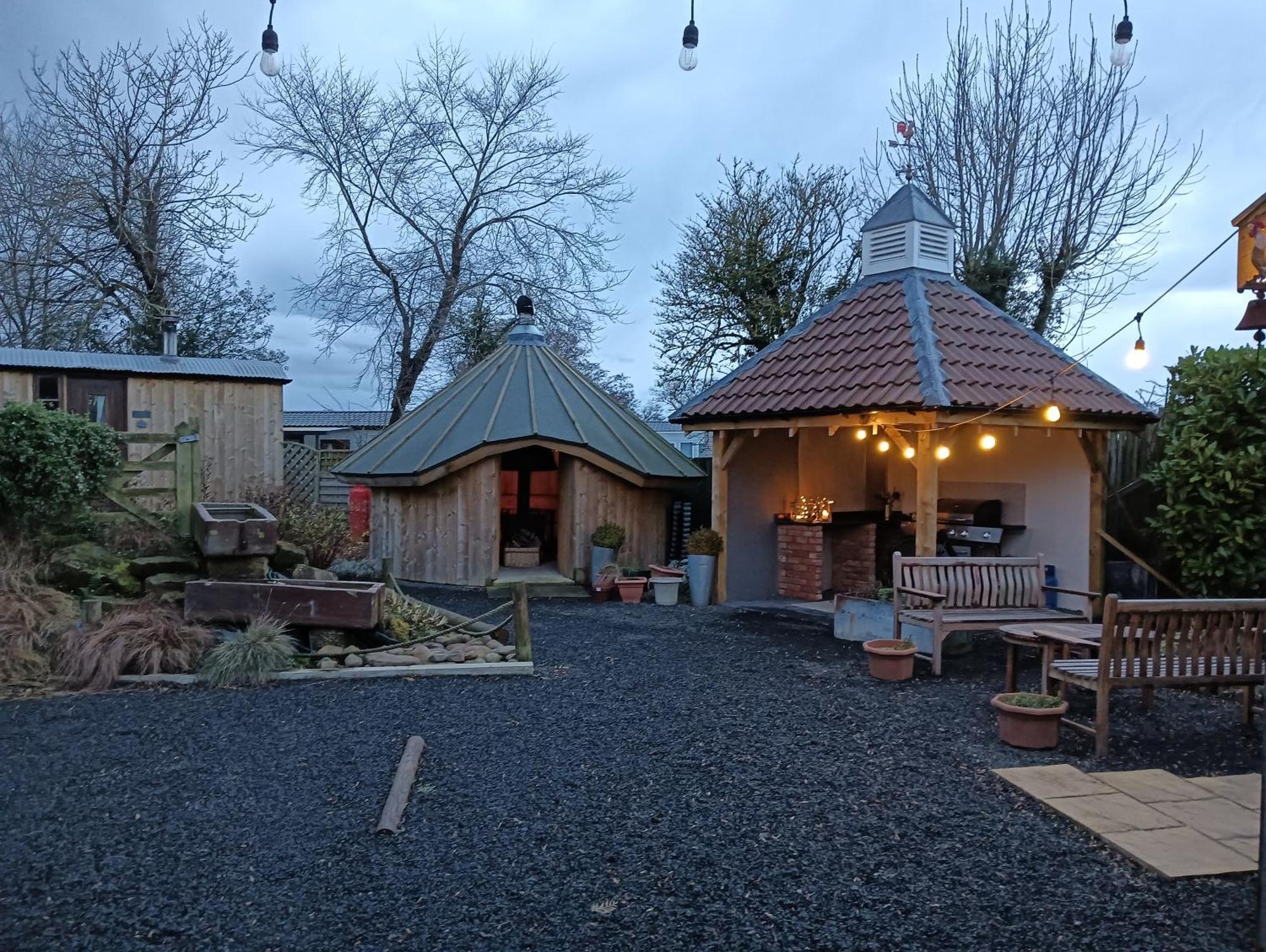 Lucker Mill Shepherds Huts Kültér fotó